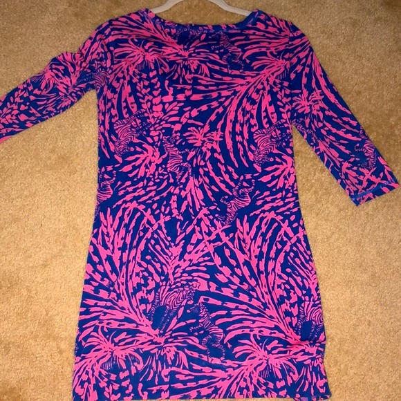 Lilly Pulitzer xs dress perfect for summer spring or fall. - Picture 4 of 7